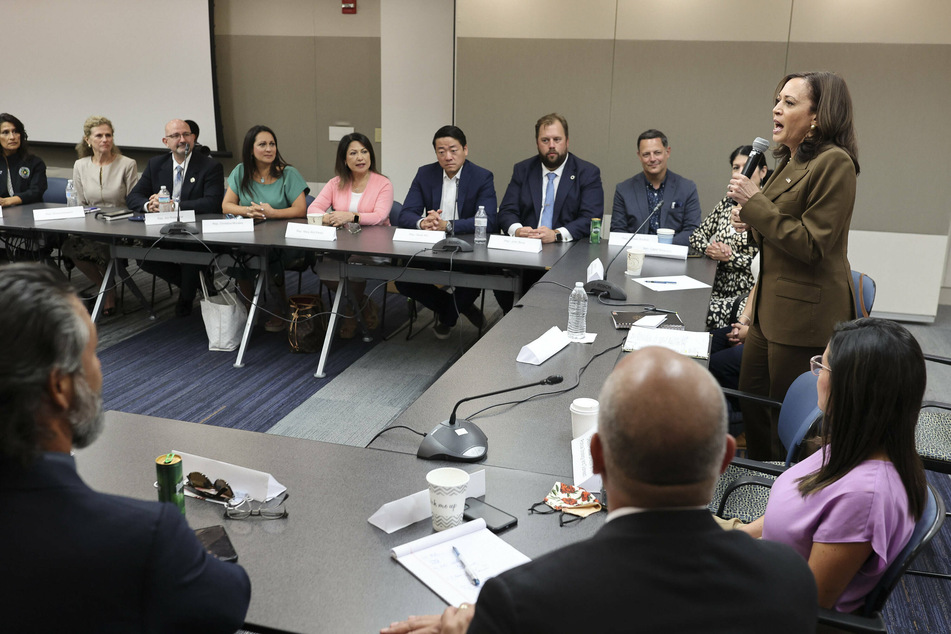 Texas Senate passes restrictive voting bill as Democrats meet with Kamala Harris