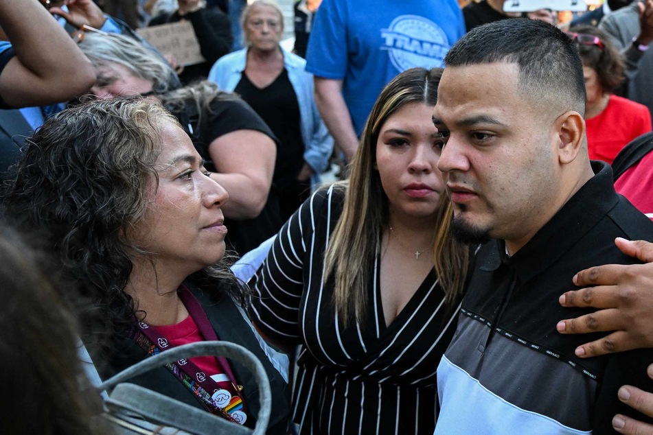 Kilmar Abrego Garcia rearrested, but federal judge puts pause on deportation efforts