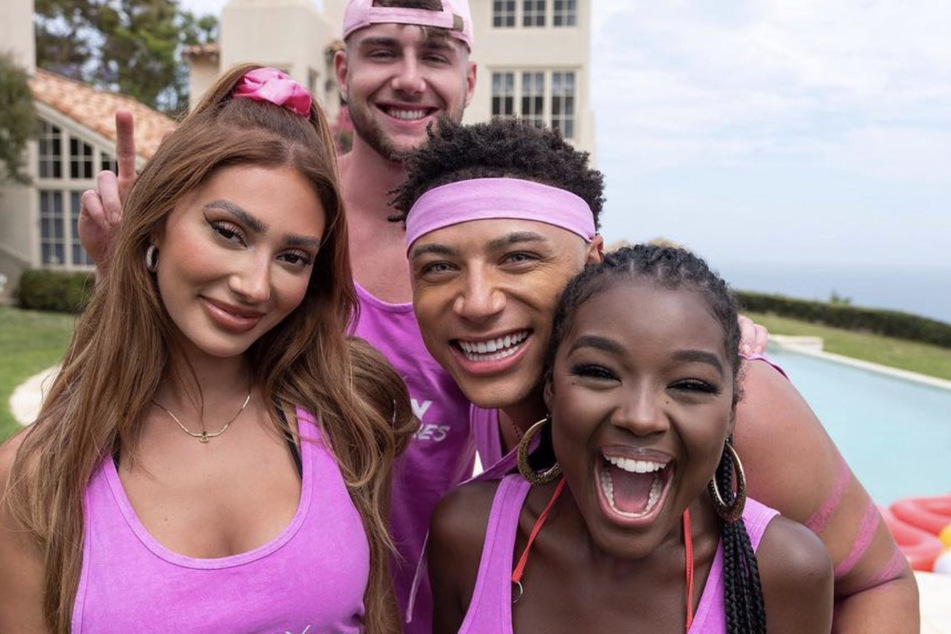 Too Hot to Handle follows a group of adults who are looking for true love, while also trying to win some big cash.