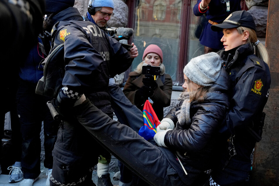 Greta Thunberg dragged away by cops during protest for indigenous rights