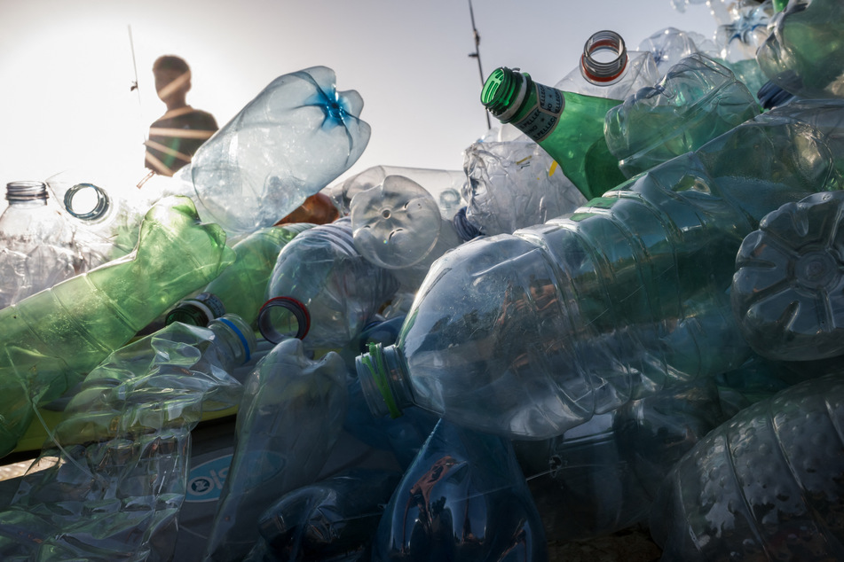 World plastic pollution treaty talks once again collapse with no deal