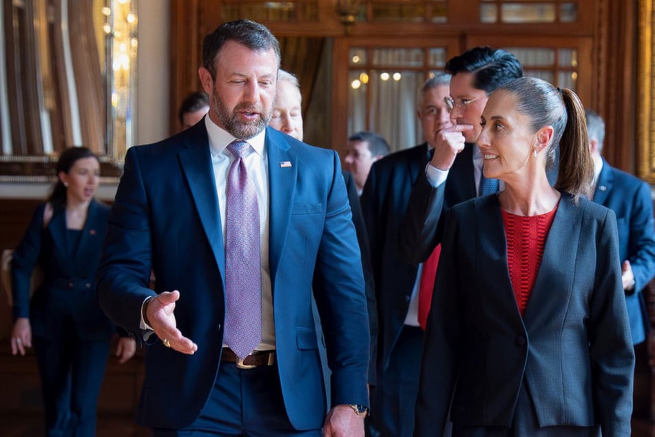 Sheinbaum announces US-Mexico security cooperation amid visit by DHS Secretary Mullin