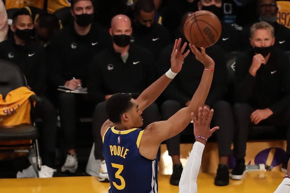 Jordan Poole led all scorers with 26 points on Friday night.