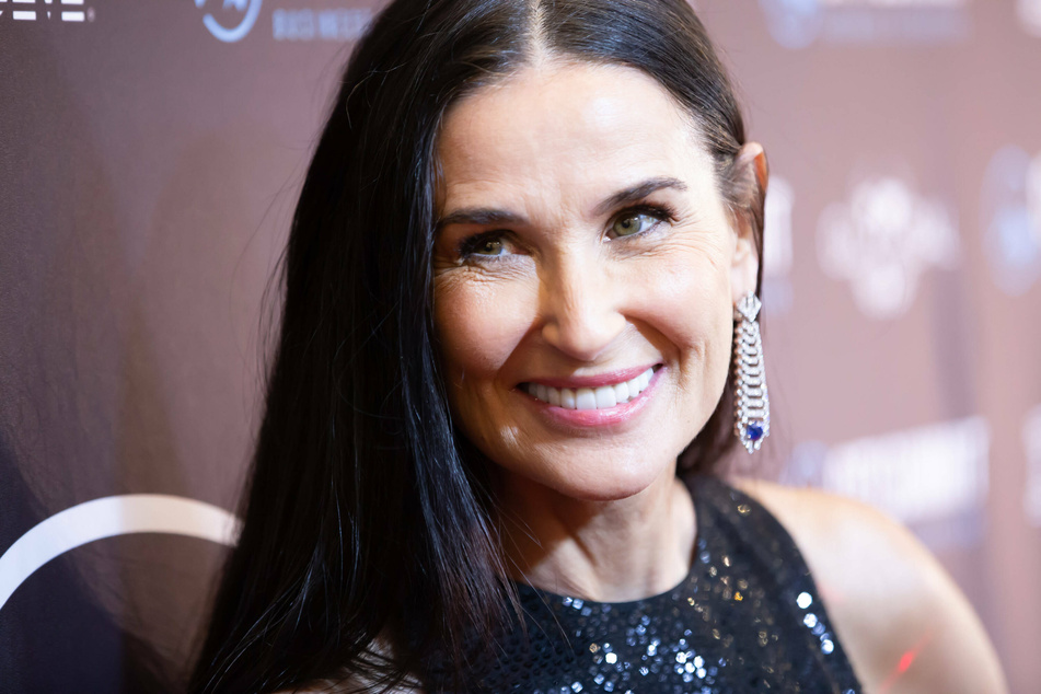 Demi Moore's face has changed, and fans are divided