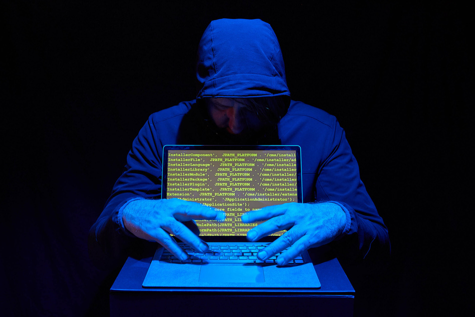 Worldwide Microsoft email server is attacked by suspected Chinese hackers