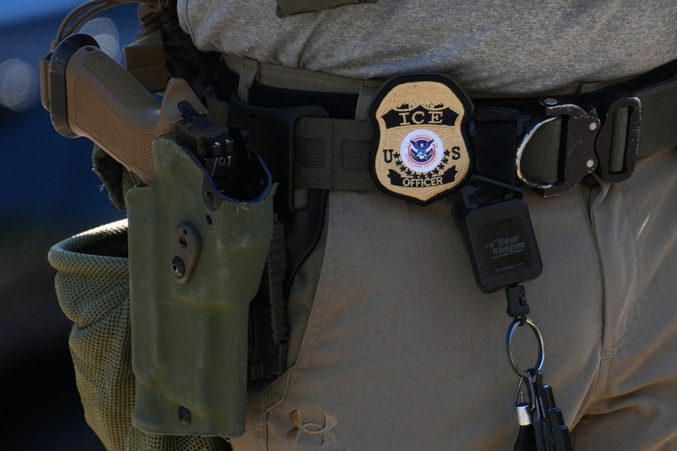 ICE has deported an Alabama father to Laos despite a temporary restraining order barring his removal.