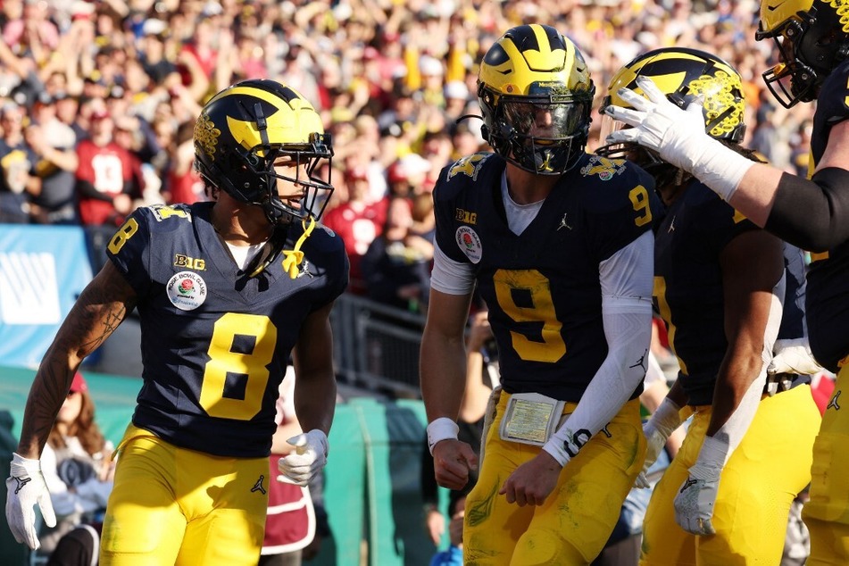 Michigan football lands in Houston for CFP National Championship: "One step away"