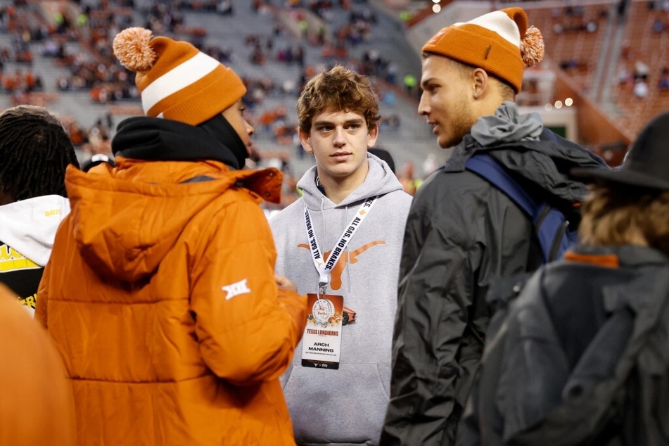 The nephew of Payton and Eli Manning, Arch (c), has already poised himself to take leadership within Texas football.