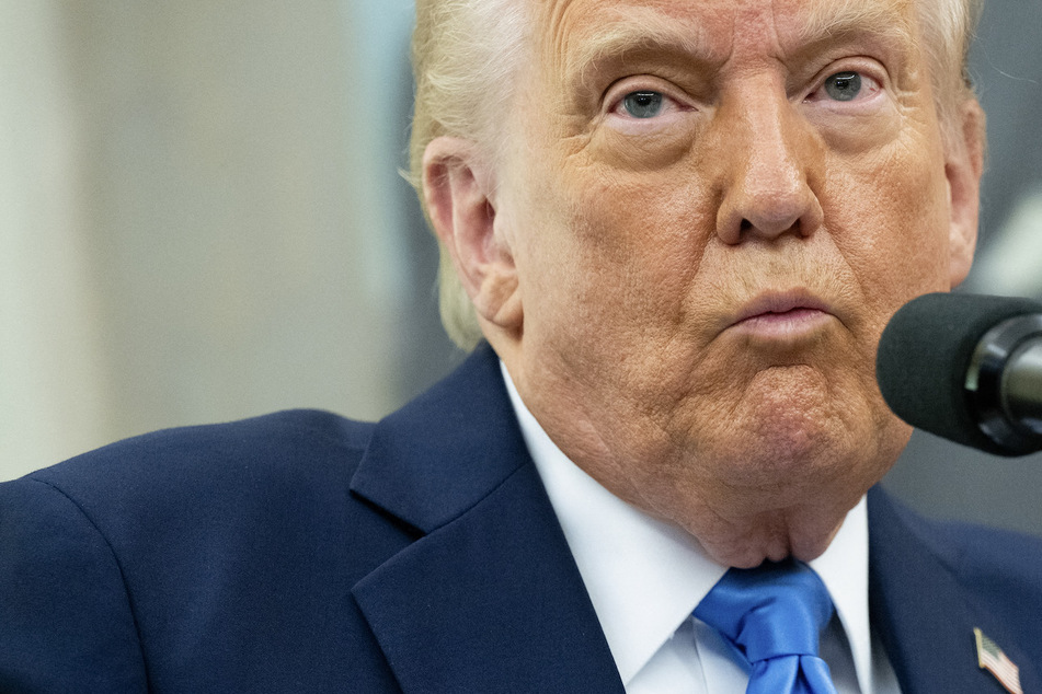 Trump says he is "not joking" about possible third term as US president