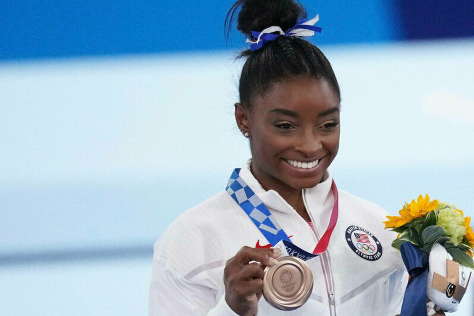 Olympics: Simone Biles makes big comeback and bags bronze medal in balance beam final
