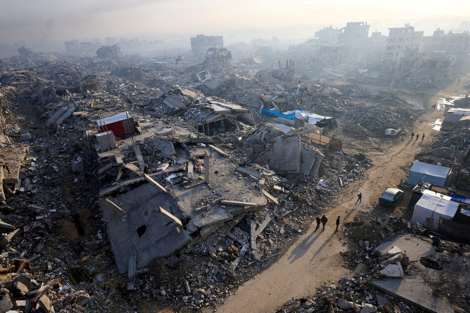 Alligator Alcatraz group reportedly had "inside track" for contract to rebuild Gaza