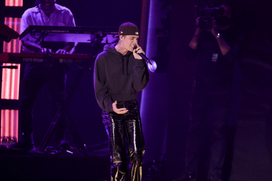 Justin Bieber is currently causing a stir time and again with cryptic Instagram posts and worrying appearances.
