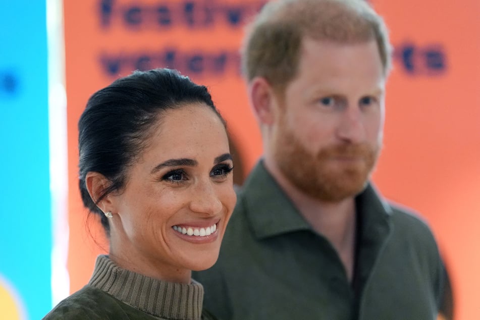 Meghan Markle (l) and Prince Harry stepped back from their royal duties six years ago.
