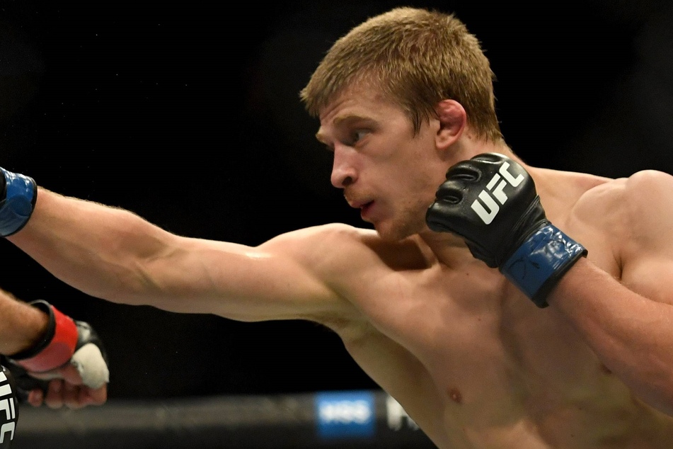 Featherweight prospect Arnold Allen is on an eight-win streak.