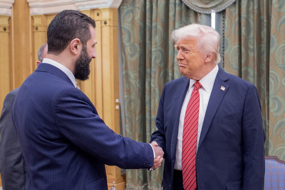 Trump officially puts an end to over two decades of US sanctions on Syria