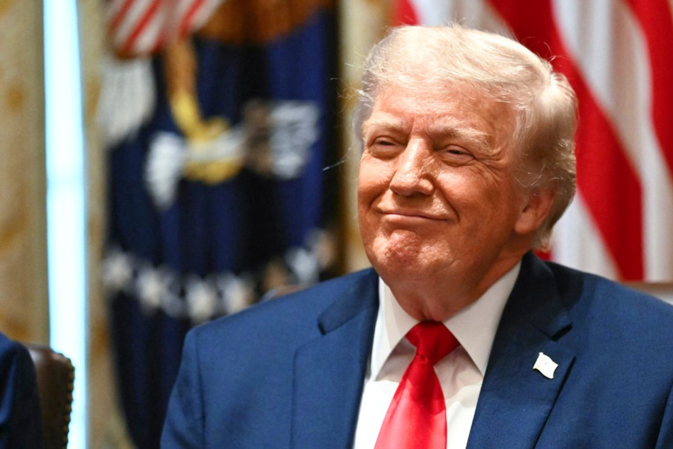 Trump hints at attending New York Knicks Finals game: "Boy, what a team!"