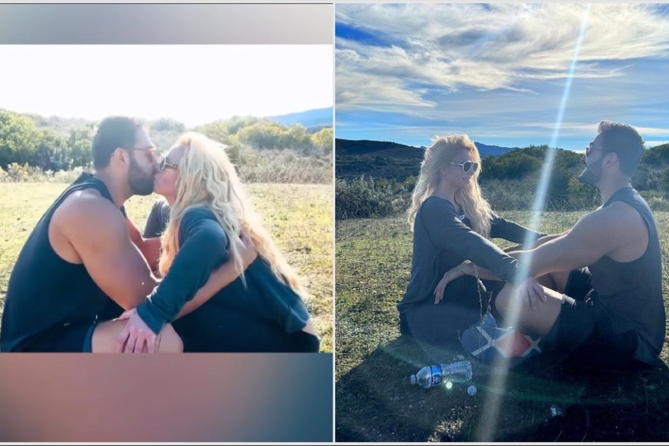Britney Spears celebrates Christmas with namaste vibes
