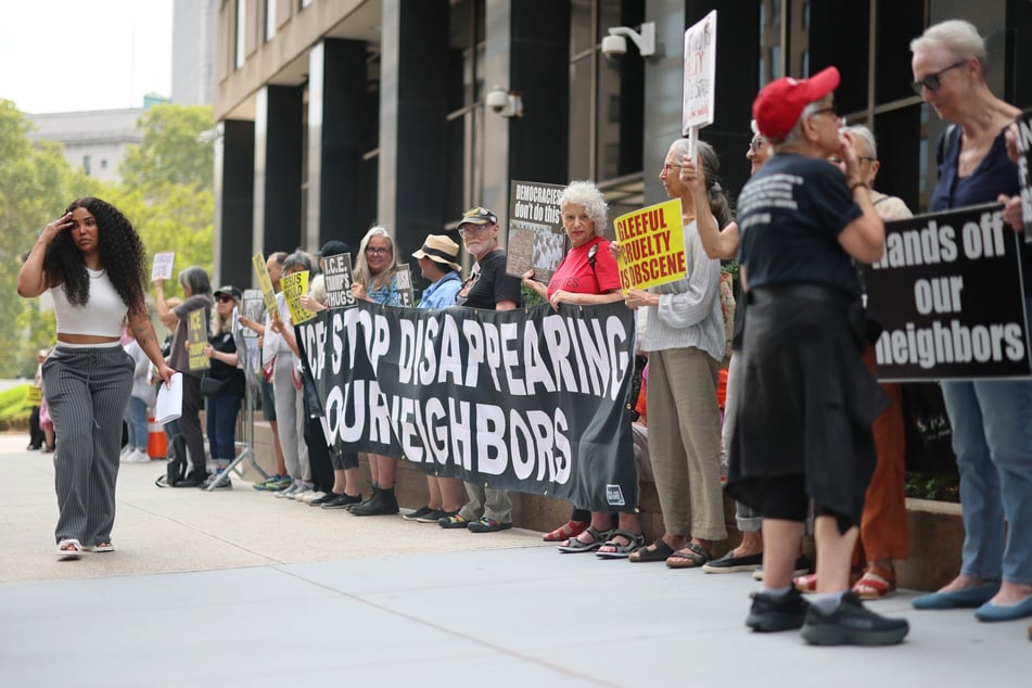Trump administration blocked from ramping up rapid deportations by appeals court