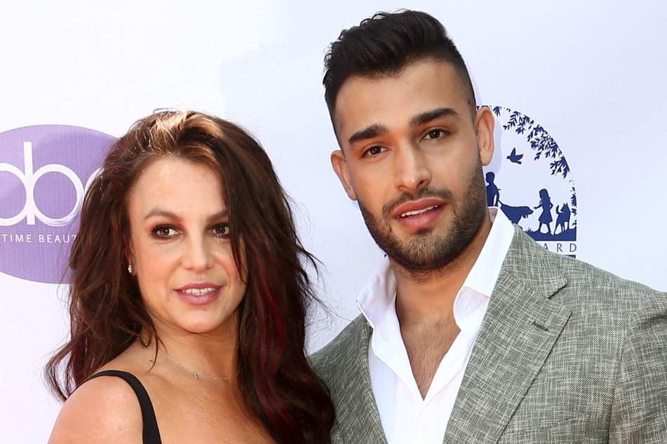 Sam Asghari has unfollowed Britney Spears on Instagram amid their tense divorce.