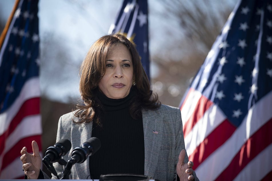 Kamala Harris: US "must do better" on racial health disparities