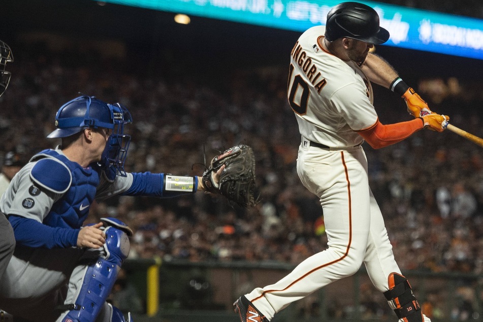 MLB: The Giants take the series lead after a tense pitcher's duel with the Dodgers