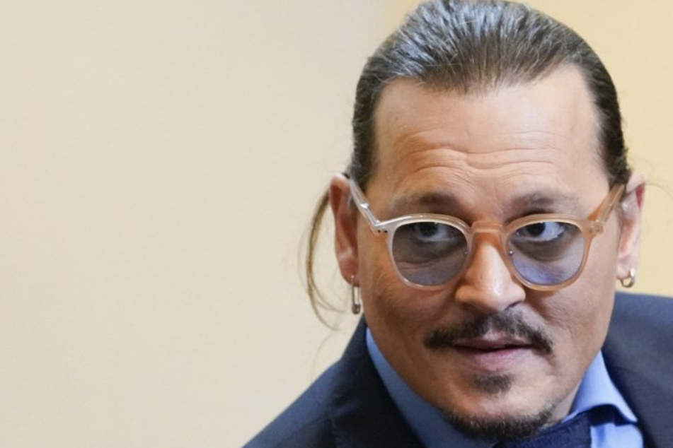 Johnny Depp joins TikTok after winning explosive defamation trial!
