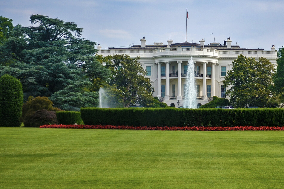 White House gives cautious response to contentious Ukraine and Israel bills