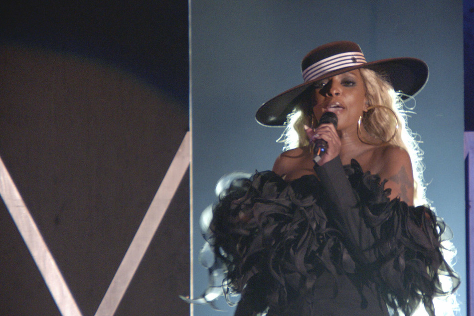 TAG24's Take: Mary J. Blige remains the queen of hip-hop soul with Good Morning Gorgeous