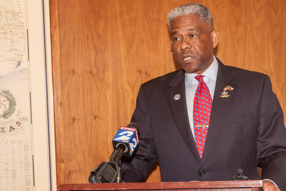 Texas Governor Greg Abbott gets another Republican challenger in far-right Allen West