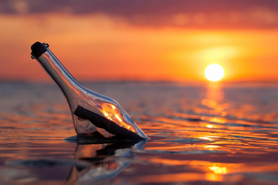 Today's horoscope: Free daily horoscope for Sunday, June 11, 2023