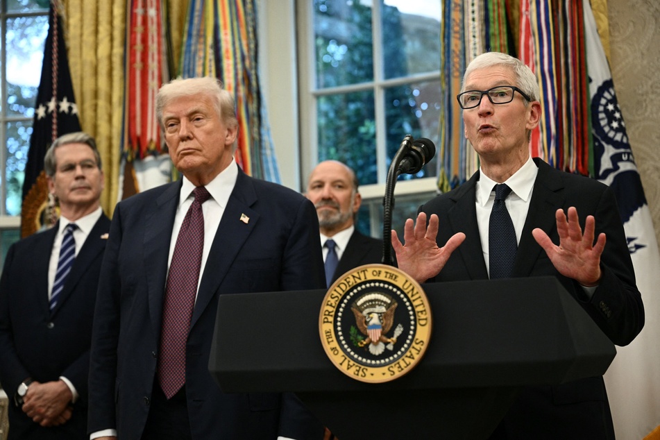 Apple announces major investments in the US as Trump takes credit