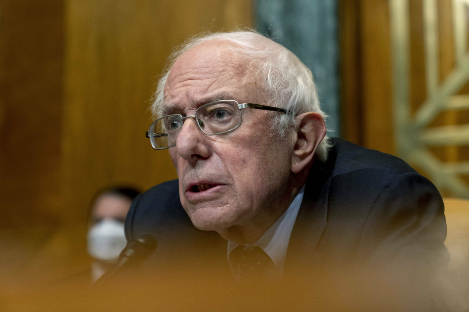 Senate Budget Committee Chairman Bernie Sanders says Democrats are working on a pathway to citizenship for undocumented immigrants.