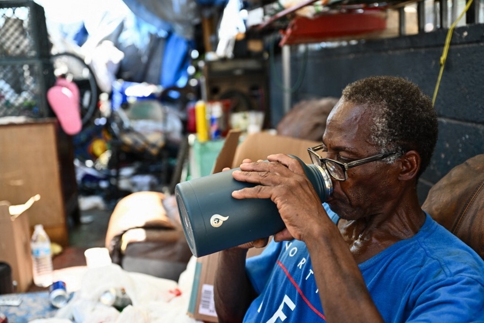 "Life or death": Arizona heat wave poses lethal threat to homeless
