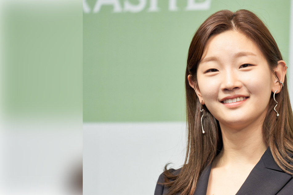 Parasite star Park So-dam shares health diagnosis