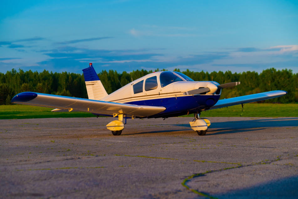 The Piper Cherokee plane crashed onto a California highway. The design first took off in 1960s (stock image).