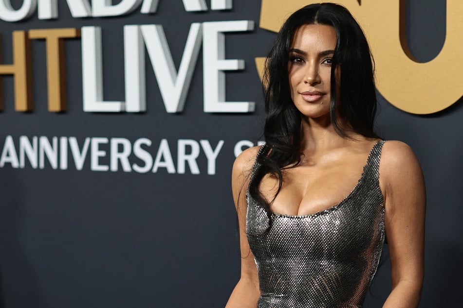 Kim Kardashian's Hidden Hills mansion gets burglarized – and the suspect has been arrested!