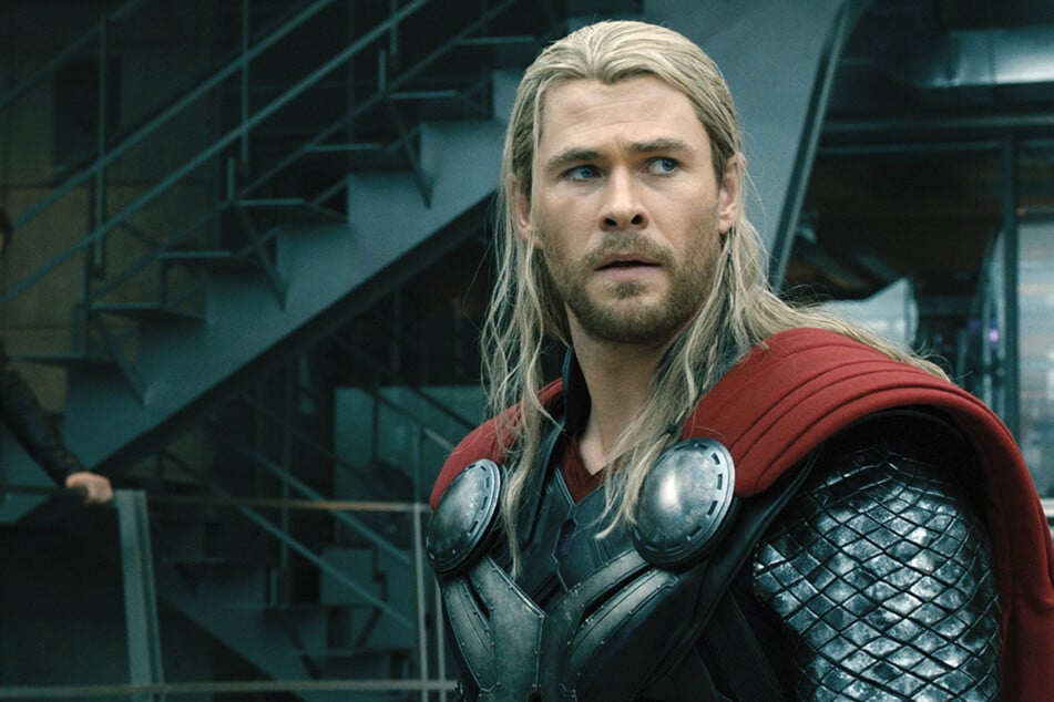 Thor: Love and Thunder strikes up a first look at female Thor