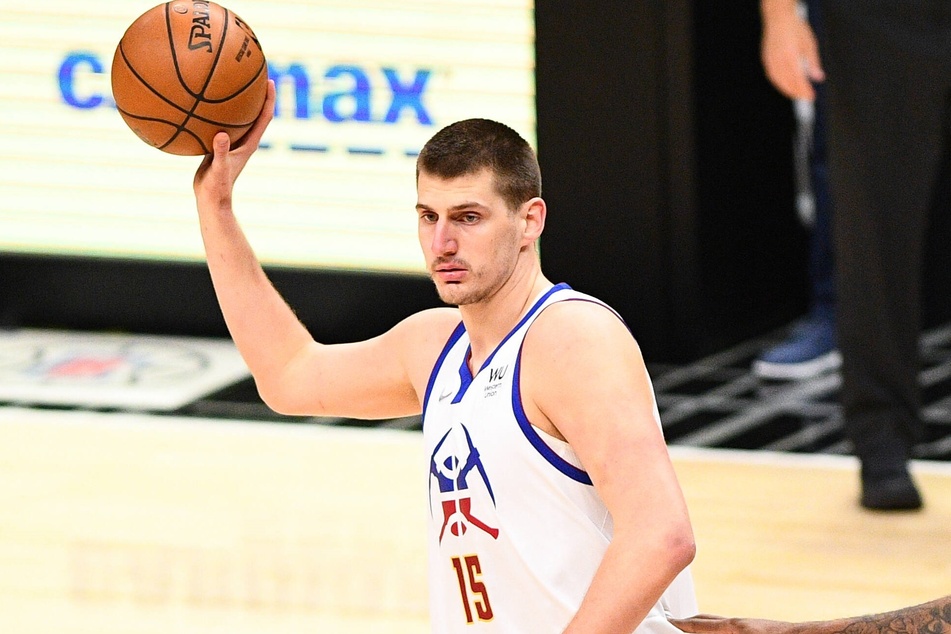 Nuggets Center Nikola Jokic has been on the mend since Tuesday with a bruised right knee.