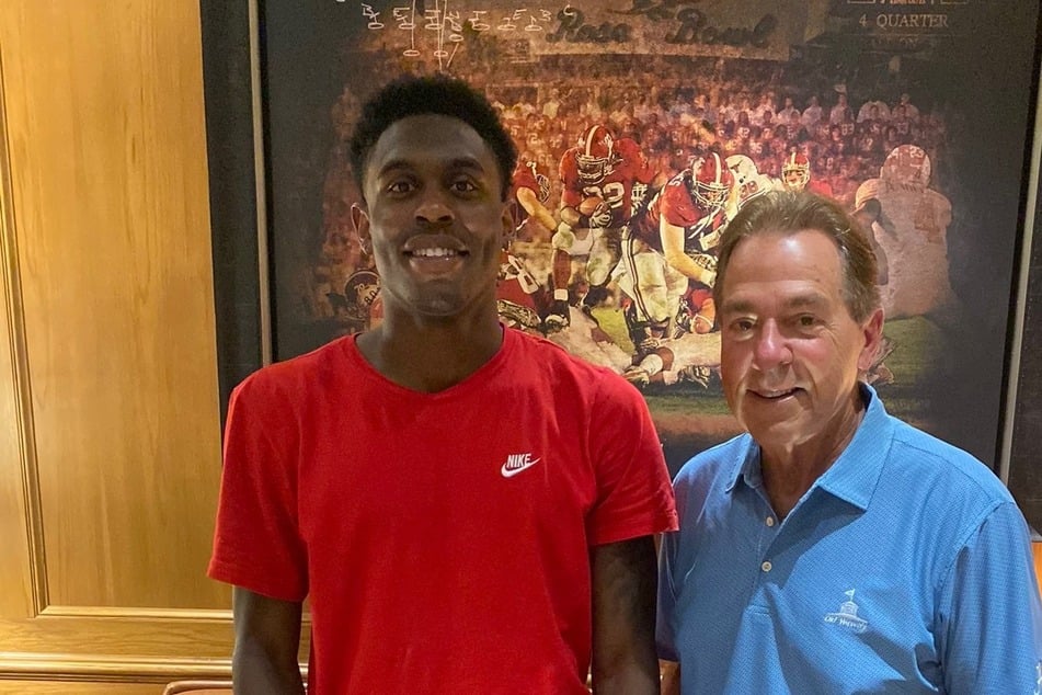 Malik Benson, the nation's top JUCO prospect, commits to Alabama!