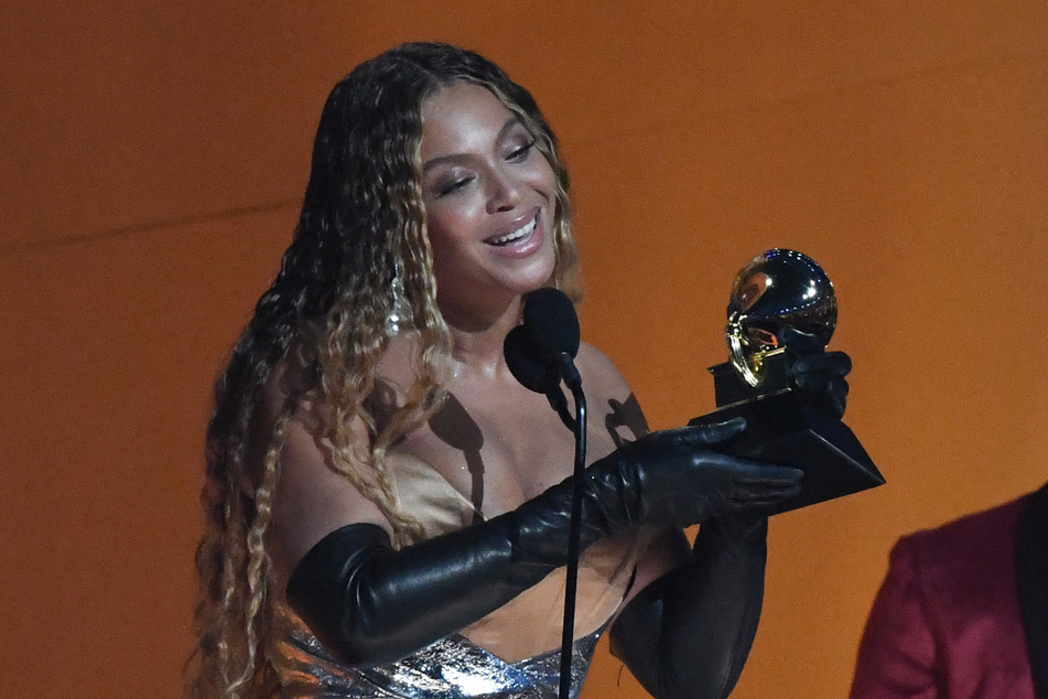 Grammy Awards set date for 2024 ceremony and nominations!