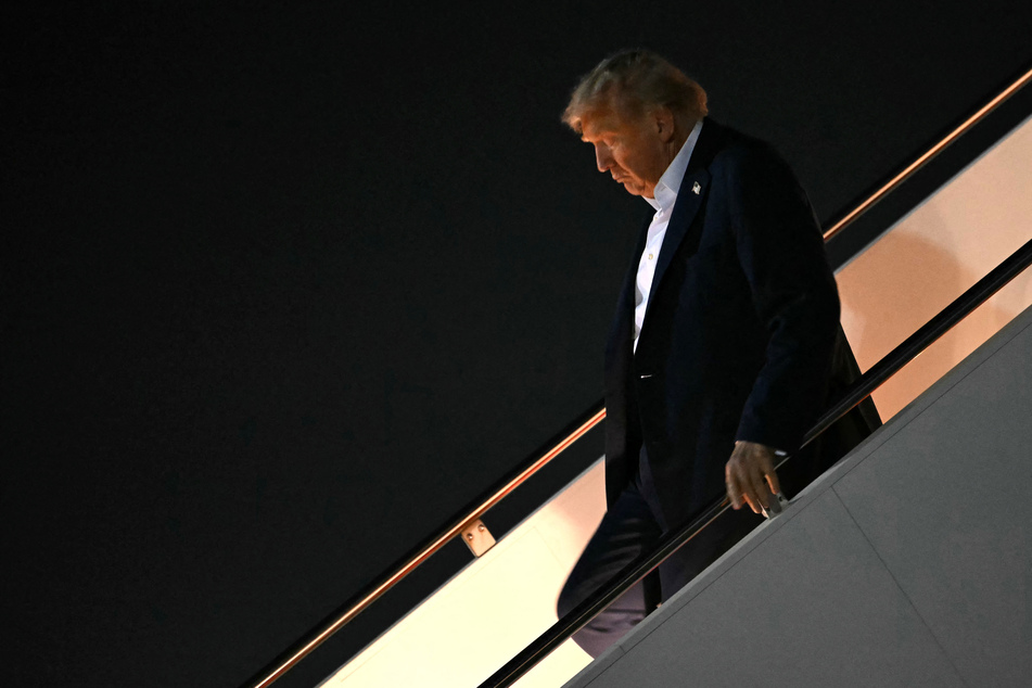 Trump obsessed with keeping offensive Indigenous team name and logo at Long Island school