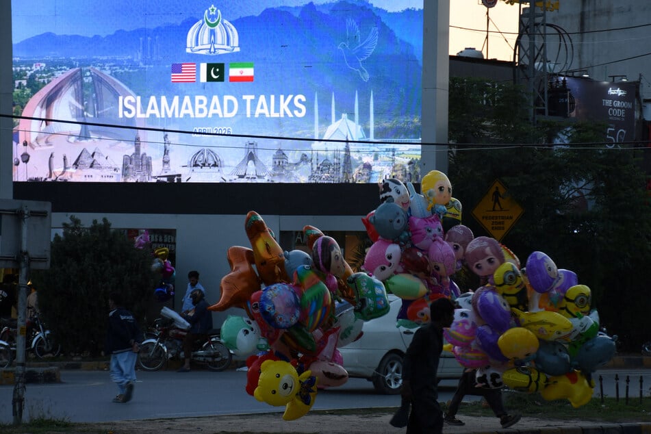 Iranian and US officials are due to hold more peace negotiations in Islamabad, with a fragile truce teetering on the brink.