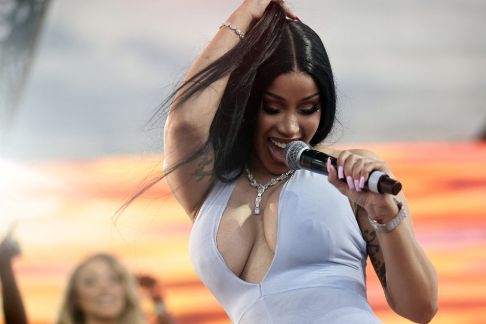 Cardi B drops fiery new summer anthem amid Offset drama