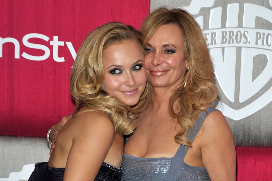 Hayden Panettiere (l.) and her mother, Lesley Vogel, had been estranged for years before the actor's death in August.