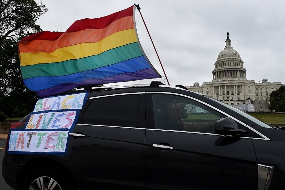 Senate advances same-sex and interracial marriage bill with new provisions