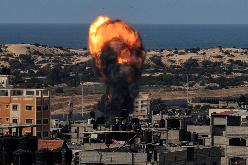 The US vetoed the UN Security Council's resolution to call for a ceasefire in the Israel-Gaza war.
