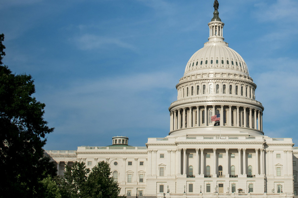 House of Representatives sends Senate must-pass bill to avert government shutdown