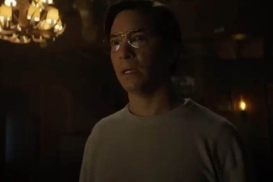 Justin Long stars in the newest Goosebumps series which follows five teens who must work together to re-capture the souls they've unleashed.