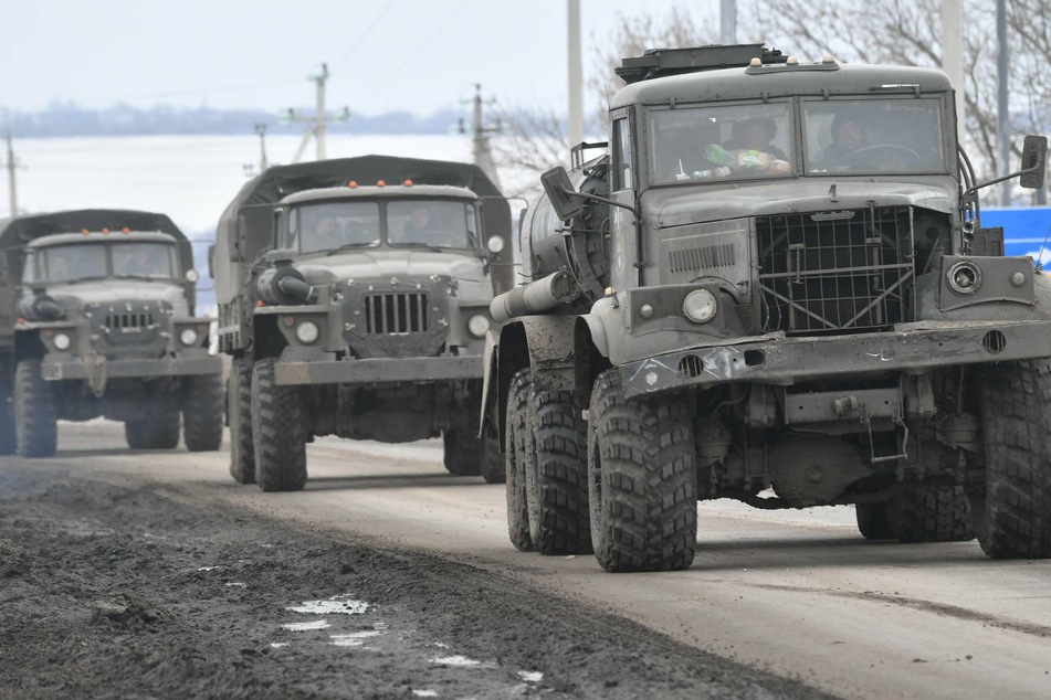 Ukraine continues fierce resistance as Putin references nuclear arsenal