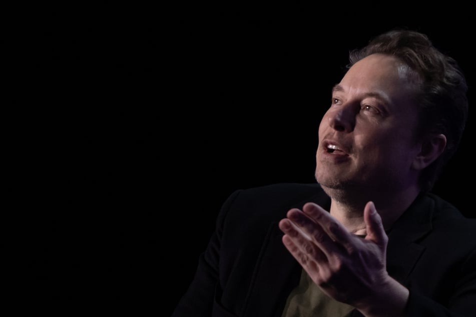 Elon Musk seemingly incites retaliatory violence against Kamala Harris and Joe Biden